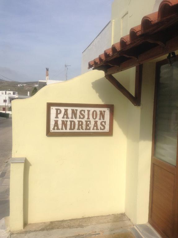 Pansion Andreas Appartement Tínos Buitenkant foto